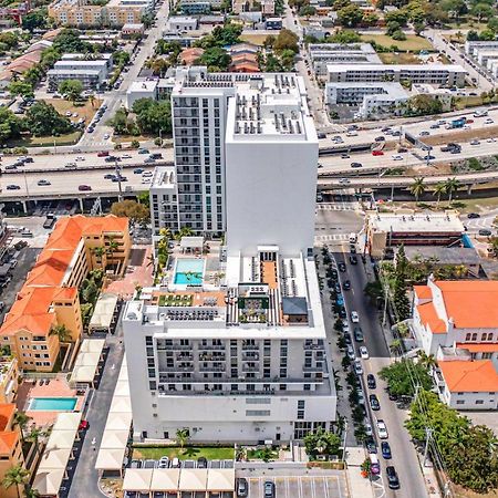Апартаменты Stylish Unit In Downtown Miami With Free Parking Экстерьер фото